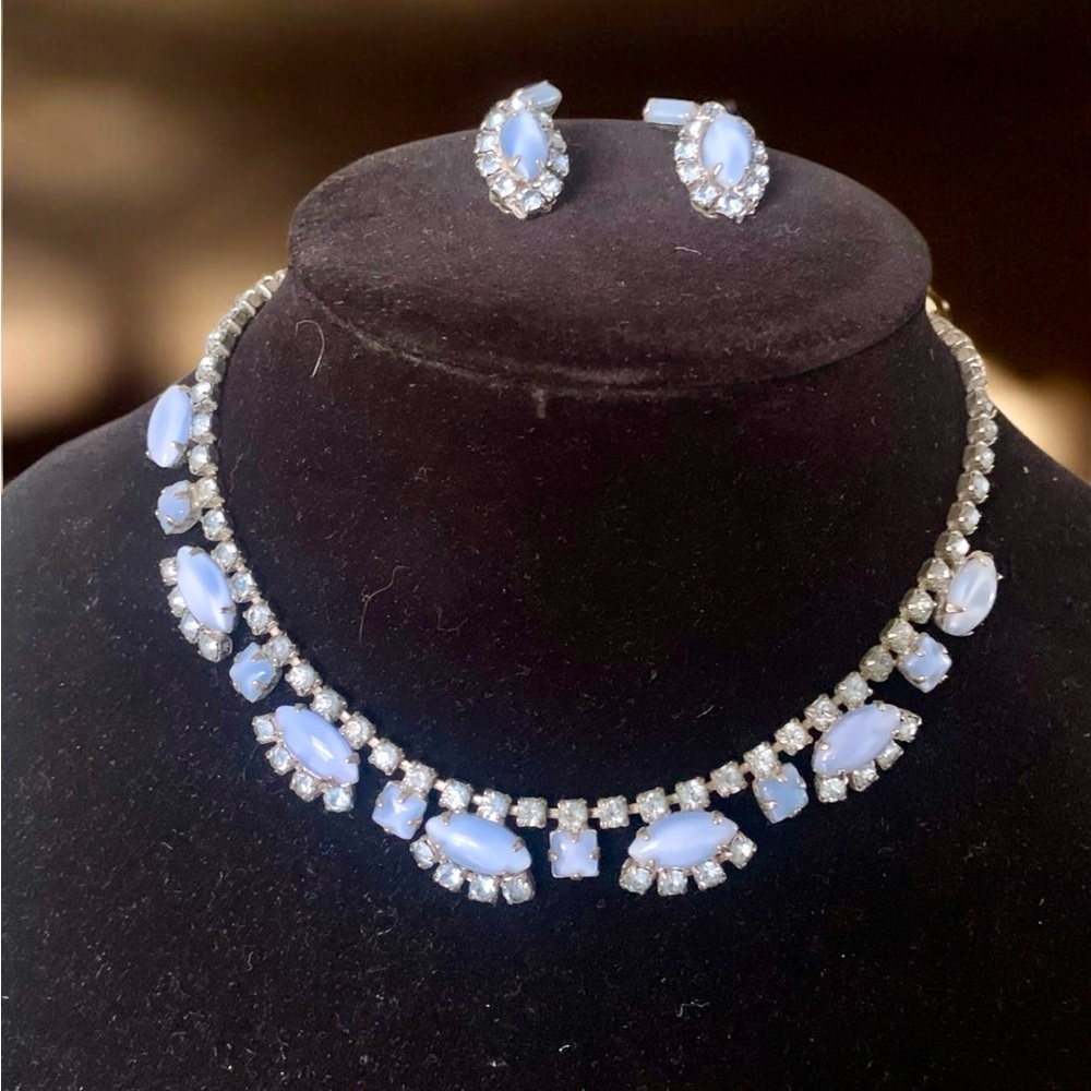 Vintage 1950s Silver Tone Blue Demi Parure‎ Set Choker Necklace & Earrings